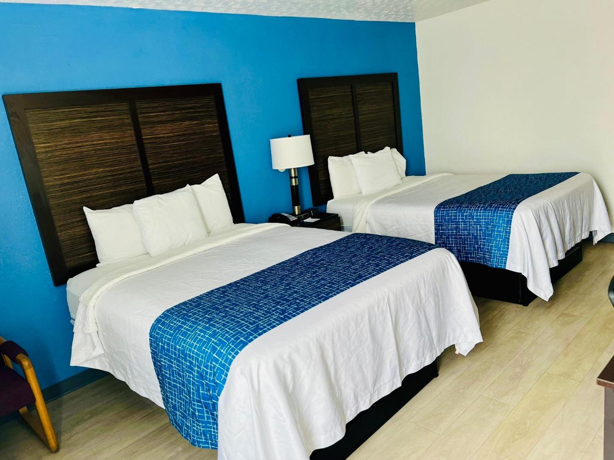 ทราเวลลอดจ์ บาย วินด์แฮม กัลลิโพลิส Hotel Gallipolis ภายนอก รูปภาพ